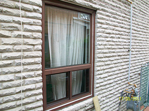Window installation fix window with bottom single slider window
